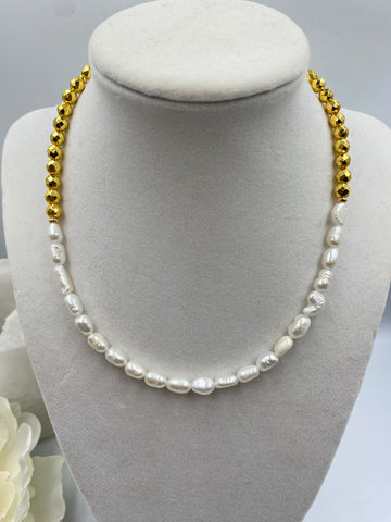 Breanna Necklace - freshwater pearls & gold plated hematite